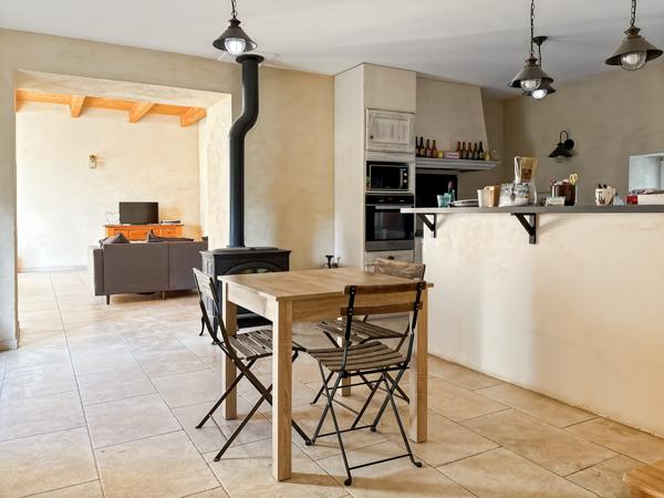 Châteaurenard (13160) Mas 119 m2 sur 4680 m2 de terrain