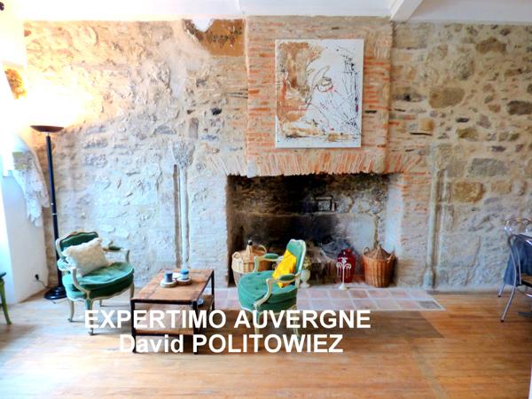 Montaigut-en-Combraille (63700) Charmante maison de bourg à MONTAIGUT en COMBRAILLE