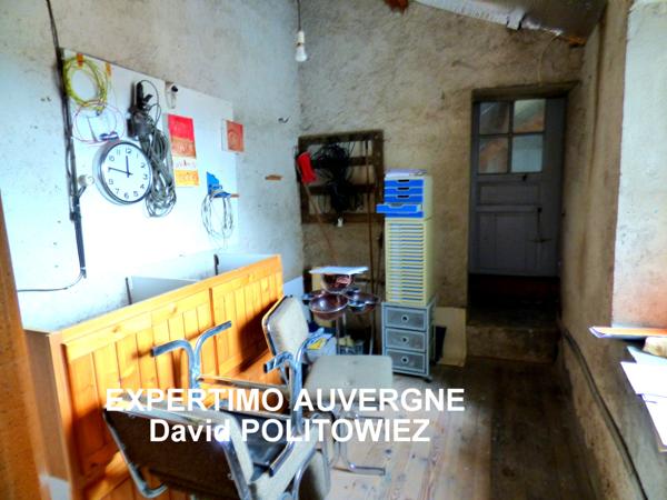 Montaigut-en-Combraille (63700) Charmante maison de bourg à MONTAIGUT en COMBRAILLE