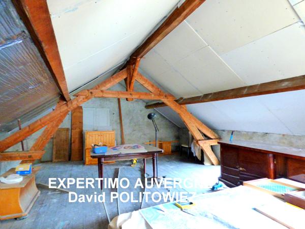 Montaigut-en-Combraille (63700) Charmante maison de bourg à MONTAIGUT en COMBRAILLE