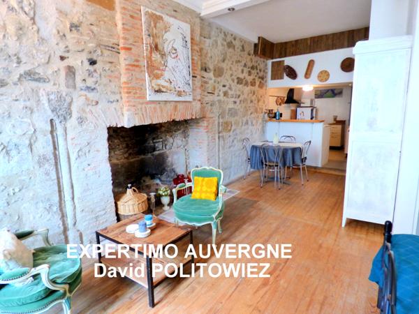 Montaigut-en-Combraille (63700) Charmante maison de bourg à MONTAIGUT en COMBRAILLE