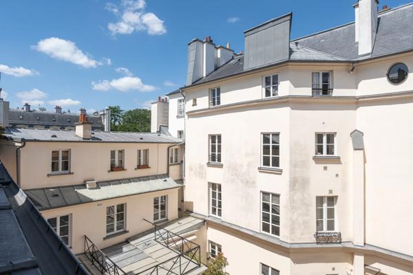 Appartement Paris 7e - UNIVERSITÉ / VERNEUIL