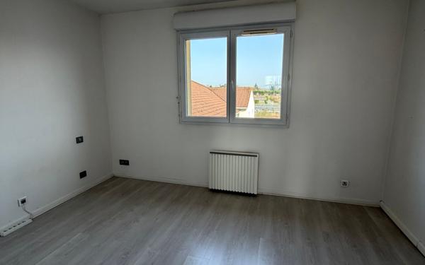 Appartement à vendre    3 pièces • 60,50 m2 Chelles