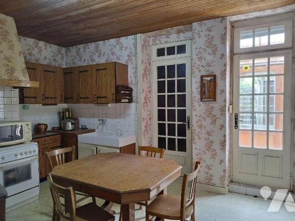 A VENDRE. Maison. BUAIS LES MONTS. Sud Manche. Basse Normandie.
Maison de bourg de 4 pièces pr...