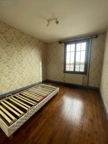 Maison à vendre à Saint-Hilaire-Saint-Florent dans le Maine-et-Loire (49400), ref : 49075-802