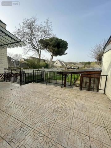 Maison à vendre à Saint-Hilaire-Saint-Florent dans le Maine-et-Loire (49400), ref : 49075-802