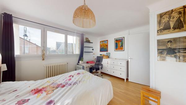 Antony Centre| Maison familiale 5 chambres avec jardin ? Rare ! RER B - Mairie d'Antony
