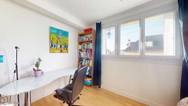 Antony Centre| Maison familiale 5 chambres avec jardin ? Rare ! RER B - Mairie d'Antony