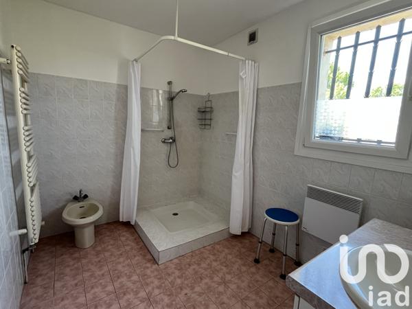 House for sale 5 rooms 153 m² Forcalquier