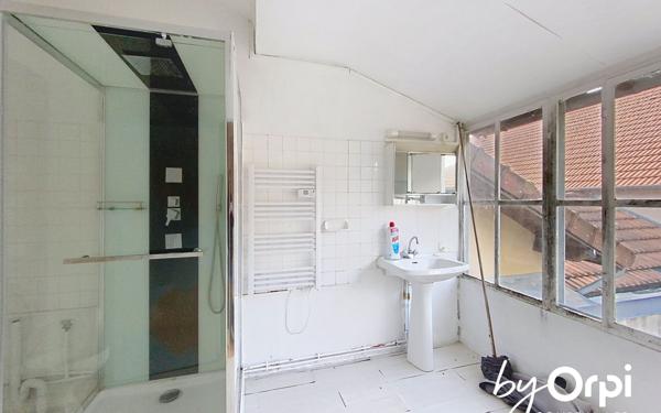 Maison à vendre    3 pièces • 128 m2 Saint-Éloy-les-Mines