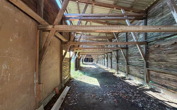 Maison à vendre    2 pièces •  Mugron