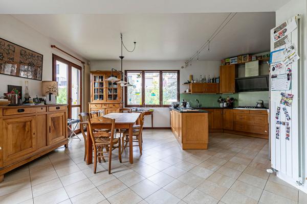 Maison CROISSY-SUR-SEINE 9 pièces - 6 chambres €995 000 ** - Référence 161600