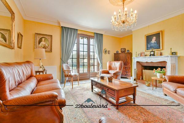 Maison 8 pièces - 170 m² Exclusivité efficity