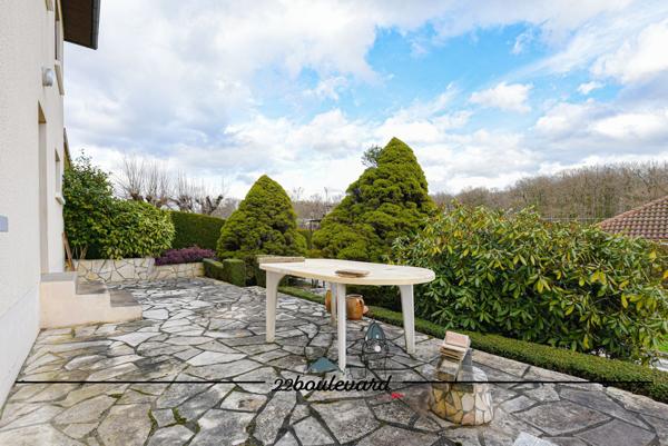 Maison 8 pièces - 170 m² Exclusivité efficity