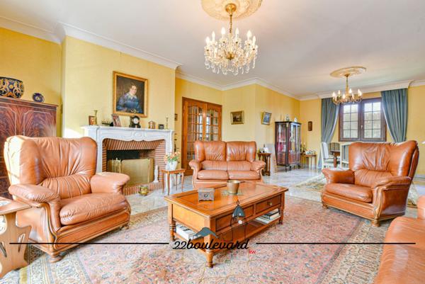 Maison 8 pièces - 170 m² Exclusivité efficity