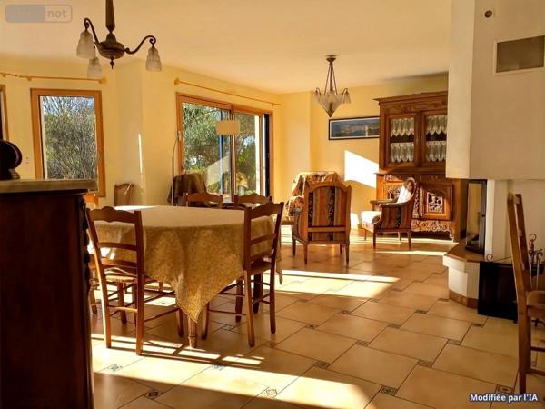 Maison à vendre à Saint-Avé dans le Morbihan (56890), ref : 56005-867