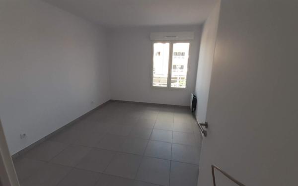 Appartement à louer    3 pièces • 64,94 m2 Perpignan