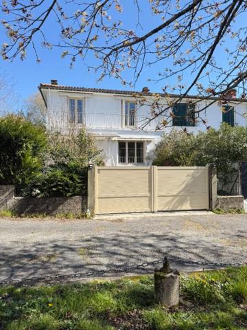 Maison Angouleme 4 pièce(s) 100 m2