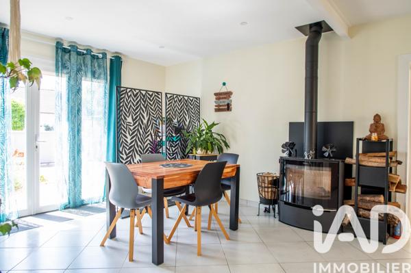 Maison à vendre 4 pièces 95 m² Amilly