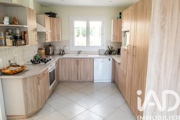 Maison à vendre 4 pièces 95 m² Amilly