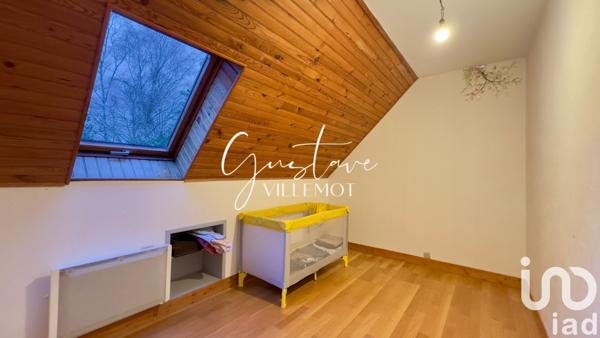 Maison traditionnelle 5 pièces de 109 m² à Dammartin-en-Goële (77230)