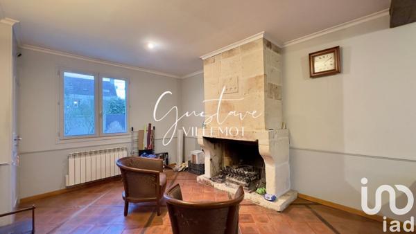 Maison traditionnelle 5 pièces de 109 m² à Dammartin-en-Goële (77230)