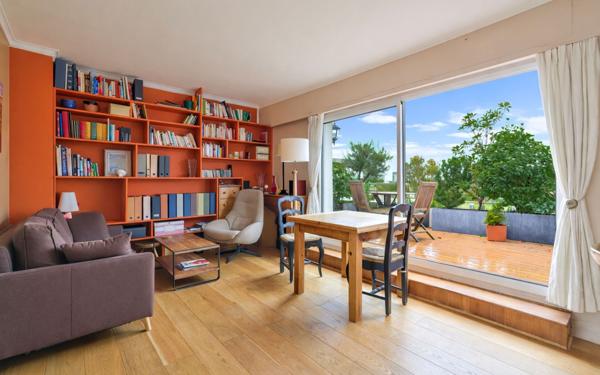 Appartement à vendre    2 pièces • 48,05 m2 Vincennes