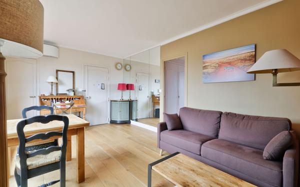 Appartement à vendre    2 pièces • 48,05 m2 Vincennes