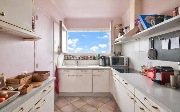 Appartement à vendre    2 pièces • 48,05 m2 Vincennes