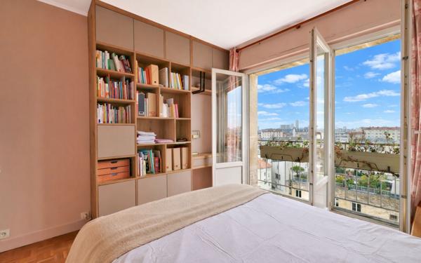 Appartement à vendre    2 pièces • 48,05 m2 Vincennes