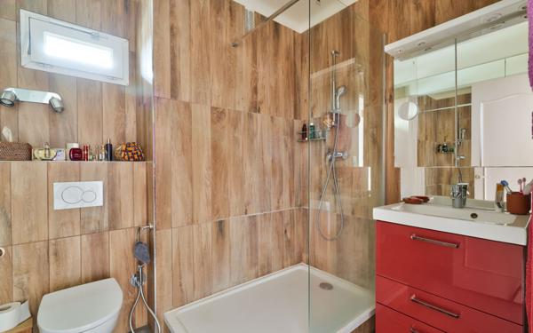 Appartement à vendre    2 pièces • 48,05 m2 Vincennes