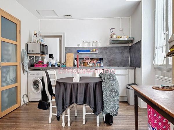 Immeuble à vendre 8 pièces de 246 m²