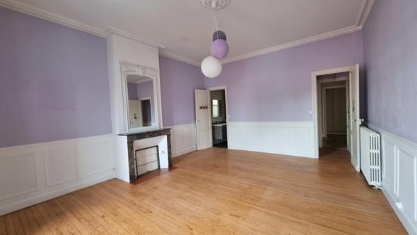 Immeuble à vendre |  Cavignac |  401 m²