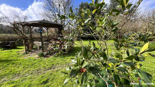 Maison de charme de plus de 170 m² Le Gesnest St Isle