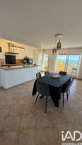 Appartement à vendre 5 pièces 98 m² Vitrolles