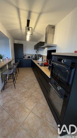 Appartement à vendre 5 pièces 98 m² Vitrolles