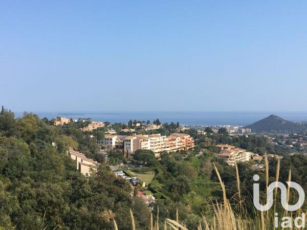 Appartement à vendre 3 pièces 73 m² Mandelieu-la-Napoule