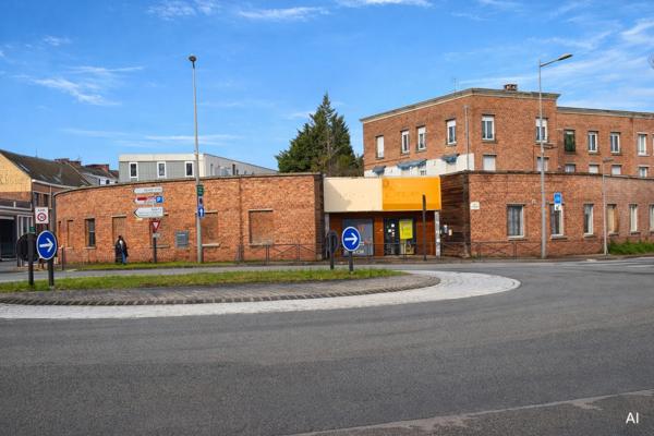 🏢 LOCAL COMMERCIAL / BUREAUX – 557 m² environ