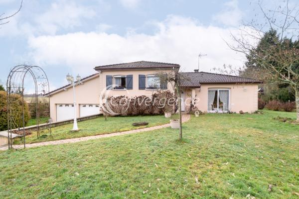 Maison
                                                                                                                                                                                                                                                                                                                        4 pièce(s)                                                                                                                                                                                                          3 chambre(s)                                                                                                                                                                                                          91.3  m²