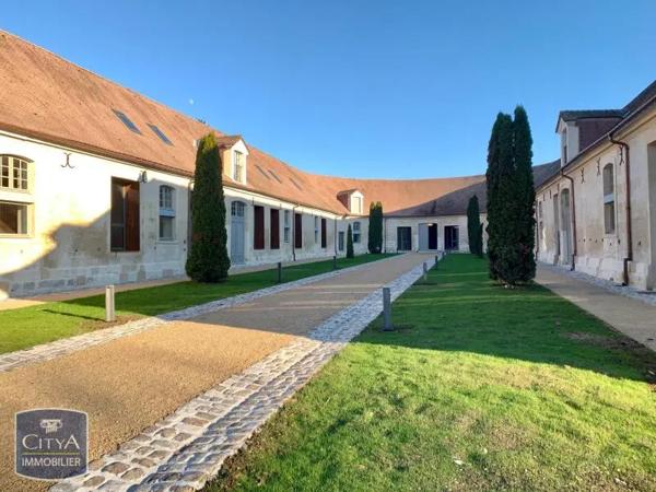 Appartement à louer 3 pièces 78.48m² Fontenay-le-Comte (85200)