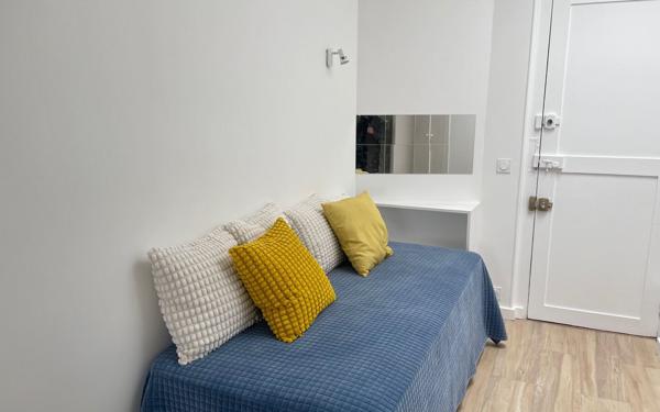 Appartement à louer    1 pièce • 16,20 m2 Paris 16