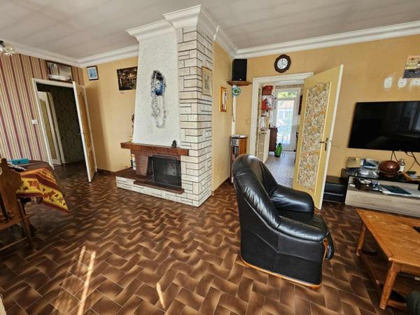 Maison à LA ROCHE-SUR-YON, 85000 - 7 pièces 166m²