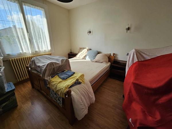 Maison à LA ROCHE-SUR-YON, 85000 - 7 pièces 166m²