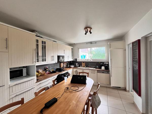 POITIERS - INVESTISSEMENT LOCATIF - OU MAISON D'HABITATION , Poitiers