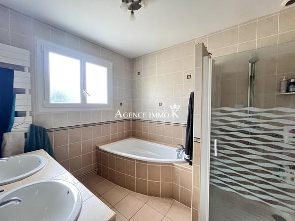 POITIERS - INVESTISSEMENT LOCATIF - OU MAISON D'HABITATION , Poitiers
