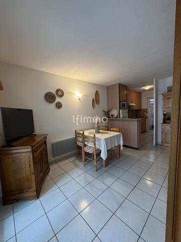 maison mitoyenne – 2 chambres – terrasse – piscine – fleury