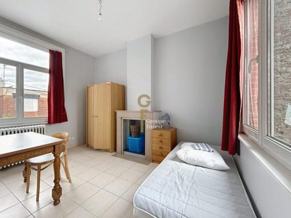 Maison mitoyenne 2 côtés Croix Secteur Croix-Hem-Roubaix 226 m²