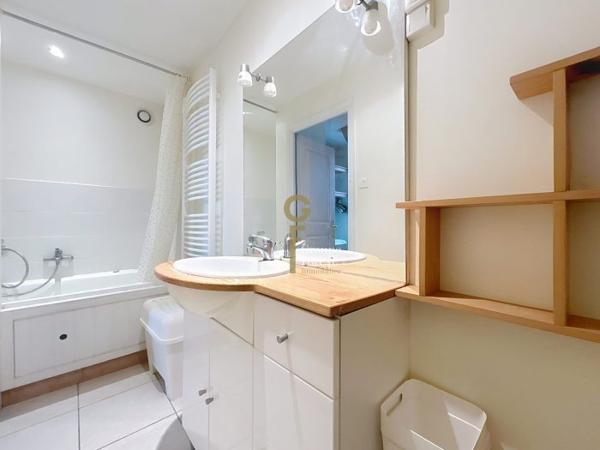 Maison mitoyenne 2 côtés Croix Secteur Croix-Hem-Roubaix 226 m²