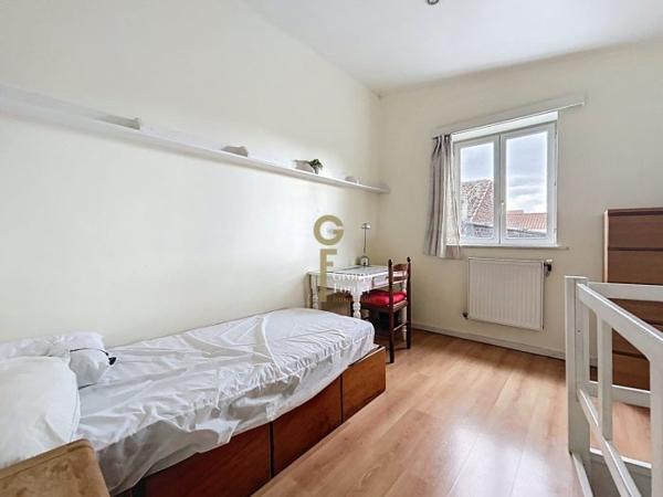 Maison mitoyenne 2 côtés Croix Secteur Croix-Hem-Roubaix 226 m²