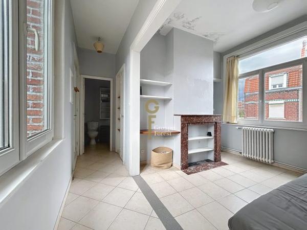 Maison mitoyenne 2 côtés Croix Secteur Croix-Hem-Roubaix 226 m²